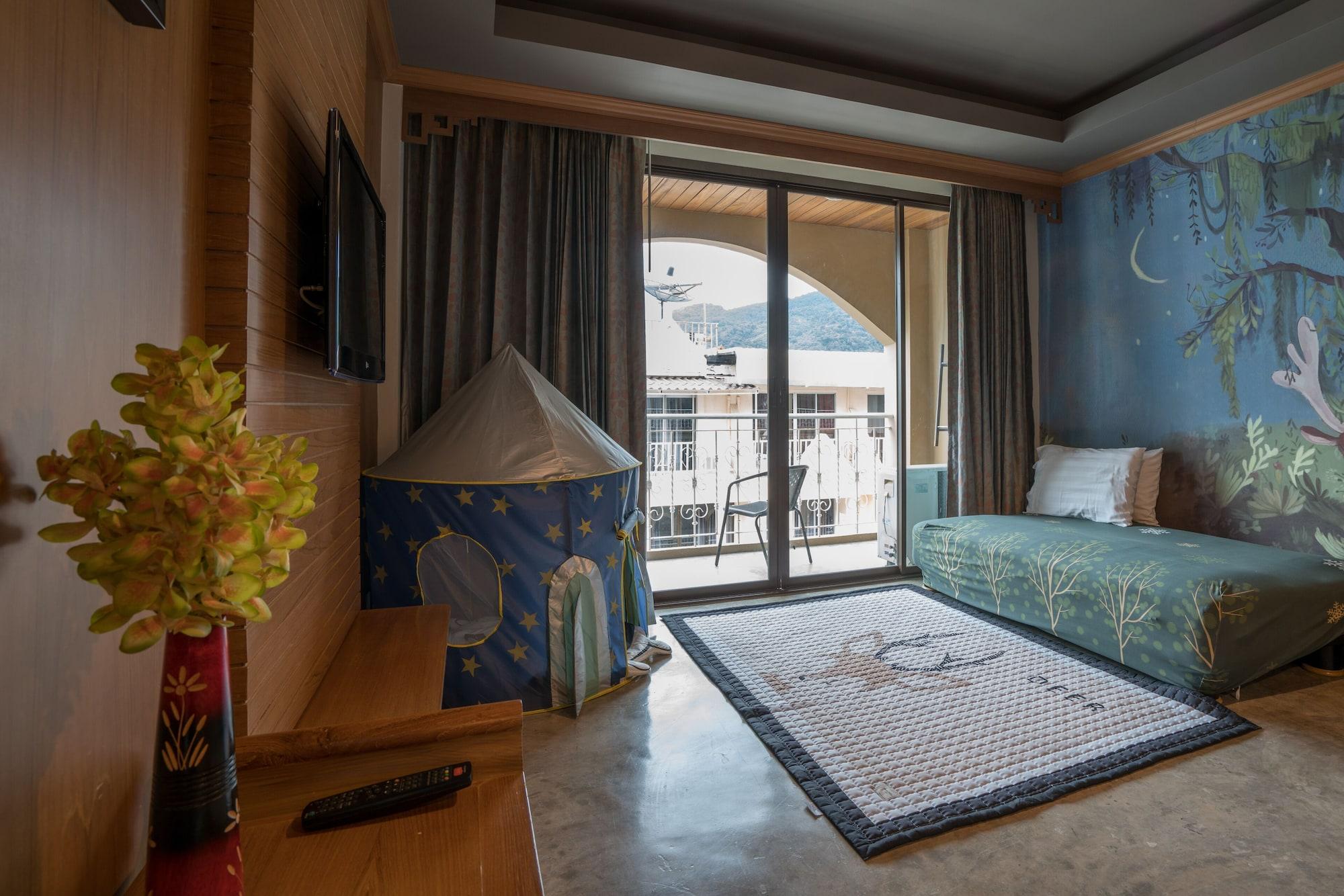 Minatale Phuket Hotel Patong Ngoại thất bức ảnh