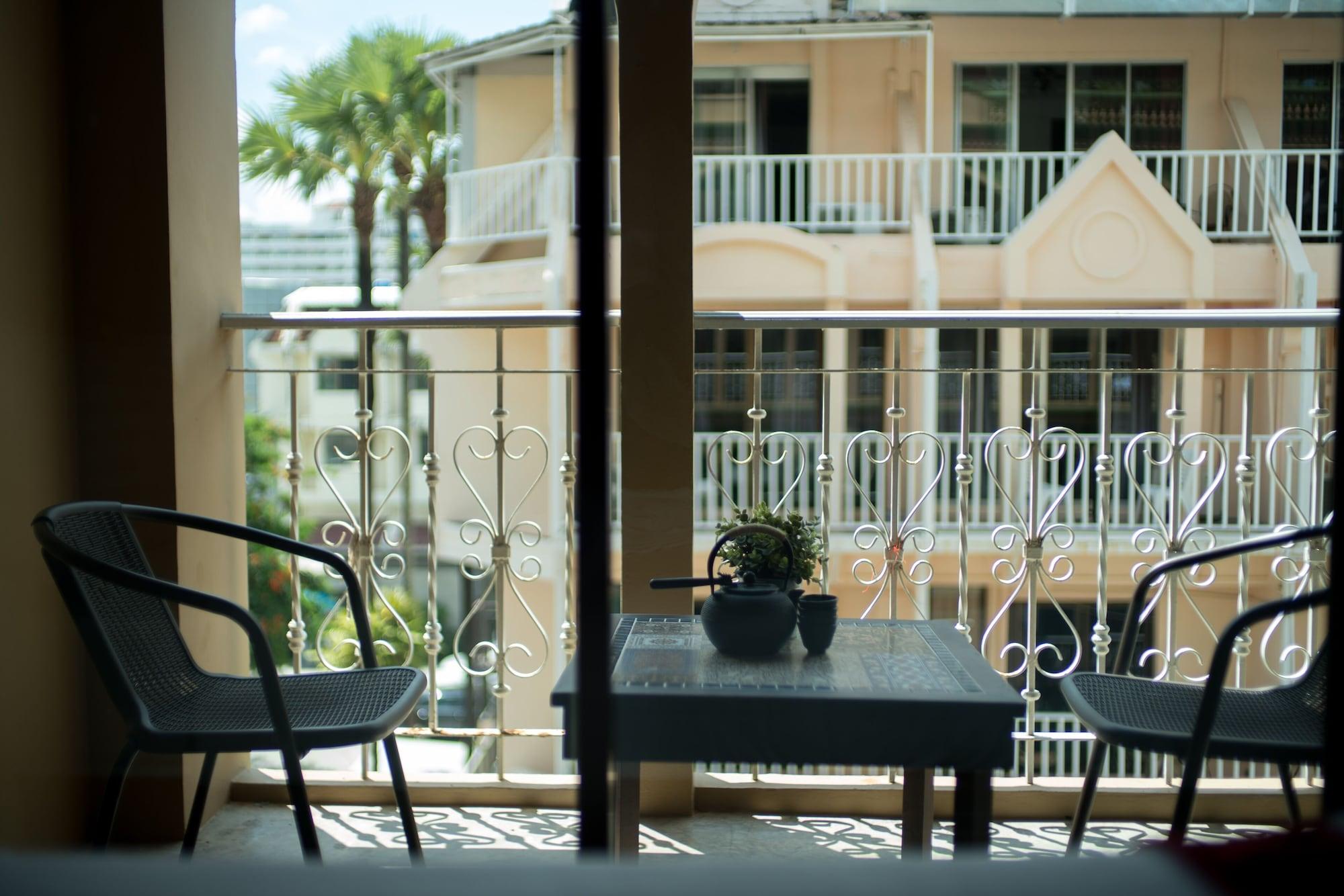 Minatale Phuket Hotel Patong Ngoại thất bức ảnh