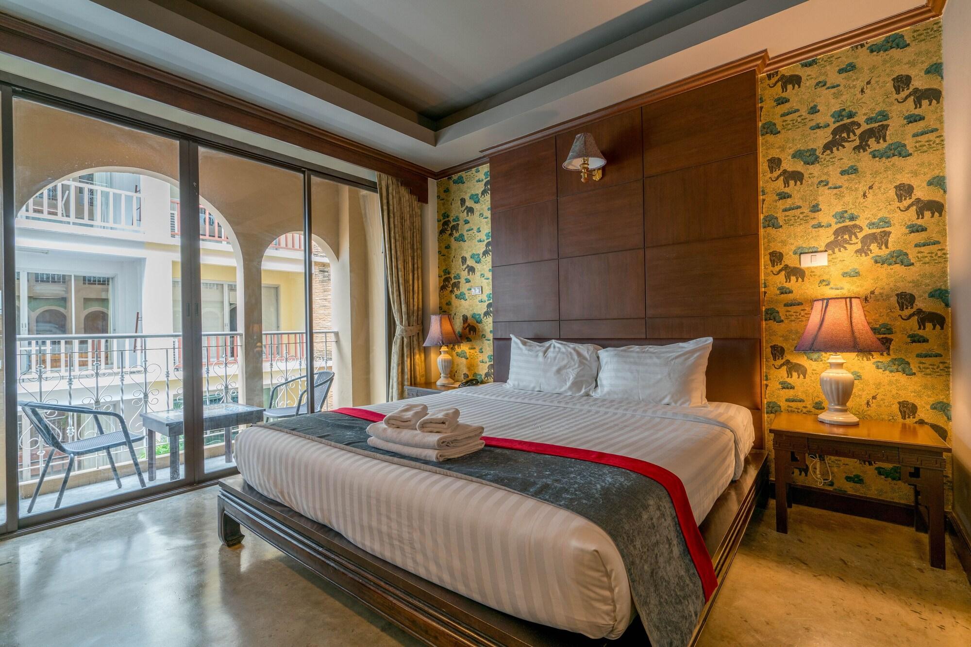 Minatale Phuket Hotel Patong Ngoại thất bức ảnh