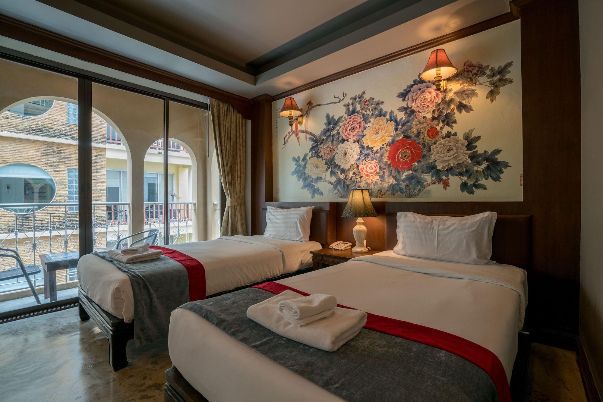 Minatale Phuket Hotel Patong Ngoại thất bức ảnh