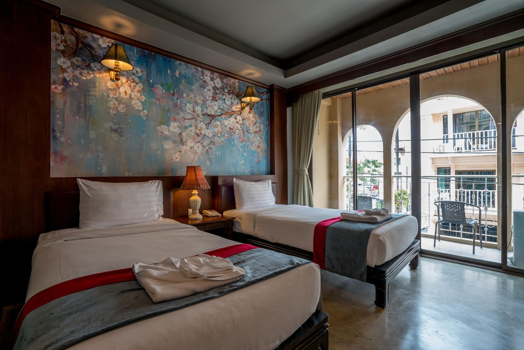 Minatale Phuket Hotel Patong Ngoại thất bức ảnh