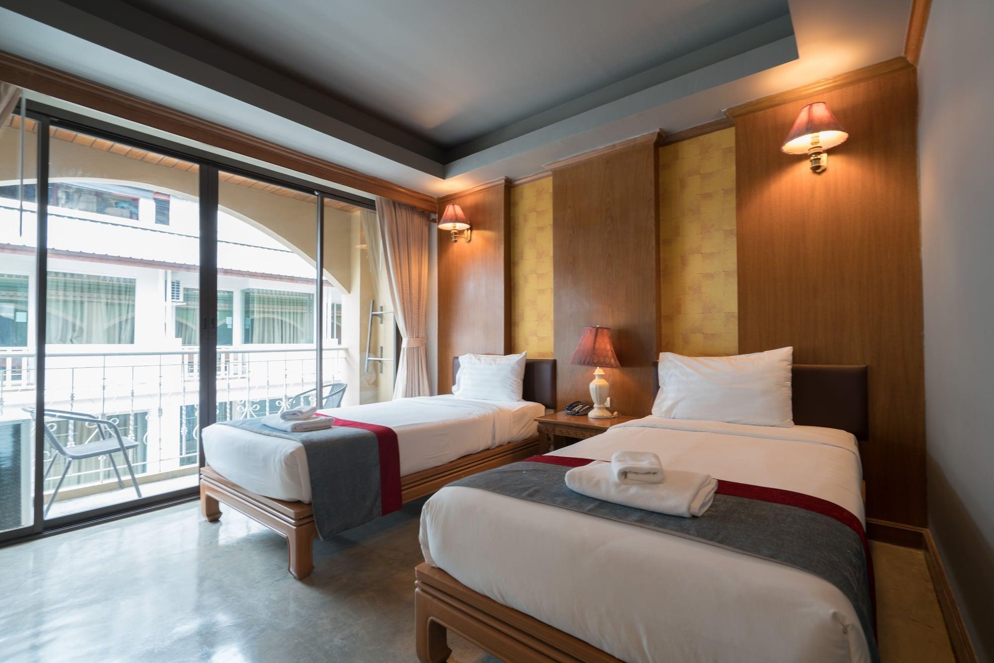 Minatale Phuket Hotel Patong Ngoại thất bức ảnh
