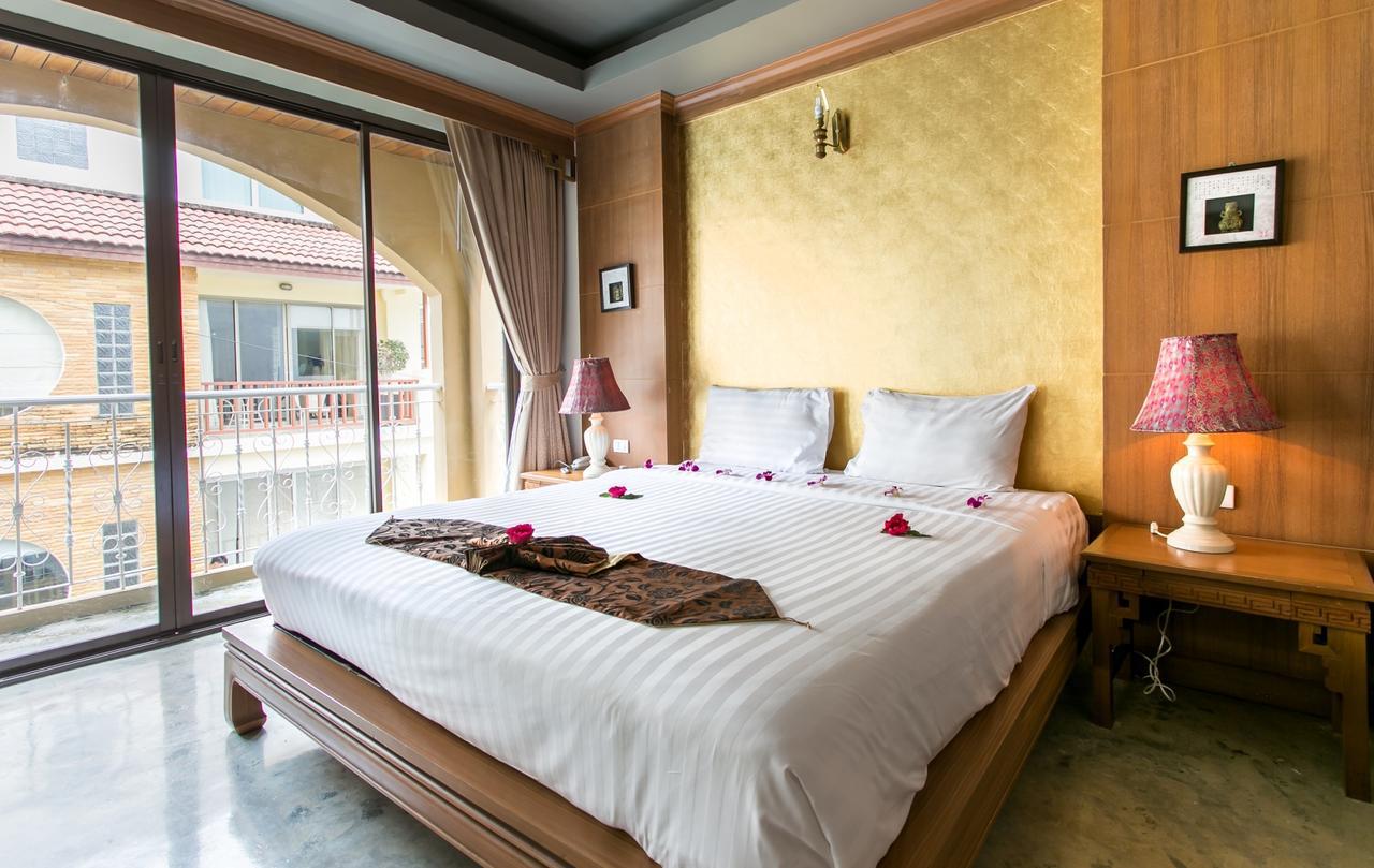 Minatale Phuket Hotel Patong Ngoại thất bức ảnh