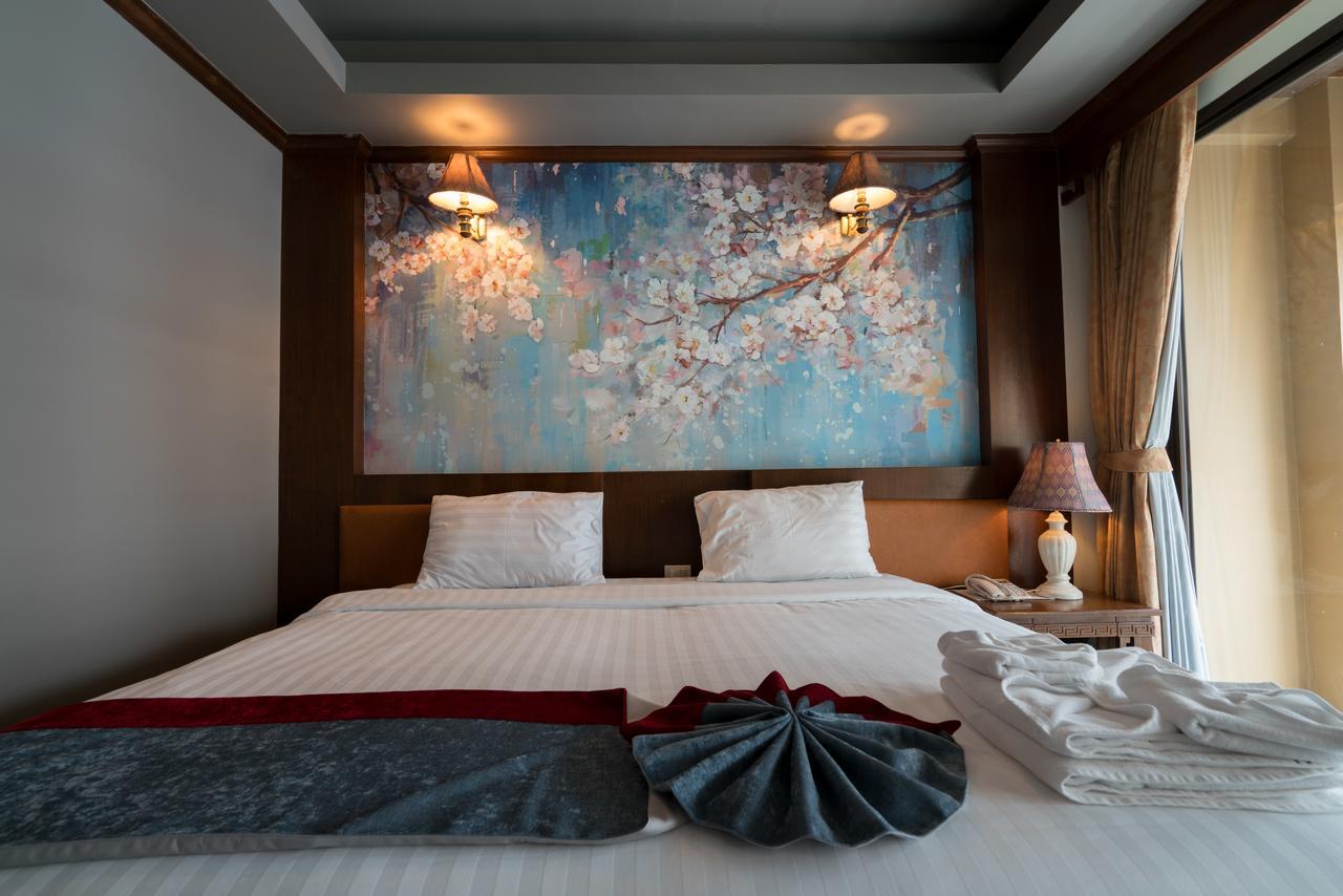 Minatale Phuket Hotel Patong Ngoại thất bức ảnh